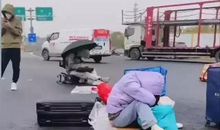 富士康726房间死亡视频