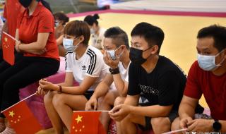 邹敬园和邹凯什么关系