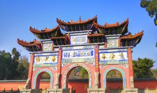 峨眉山位于我国哪个省